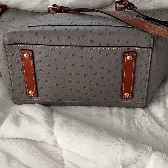 Dooney and Bourke grey ostrich leather handbag. EUC! - Picture 4 of 8